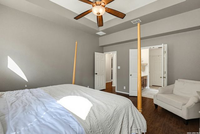 518 BANDERA CIR, New Braunfels, TX 78130