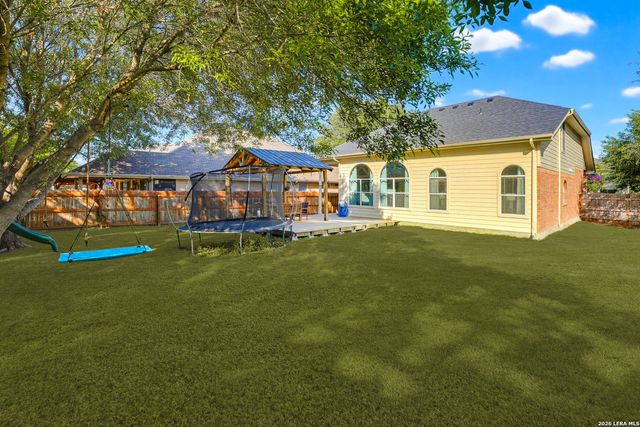 518 BANDERA CIR, New Braunfels, TX 78130