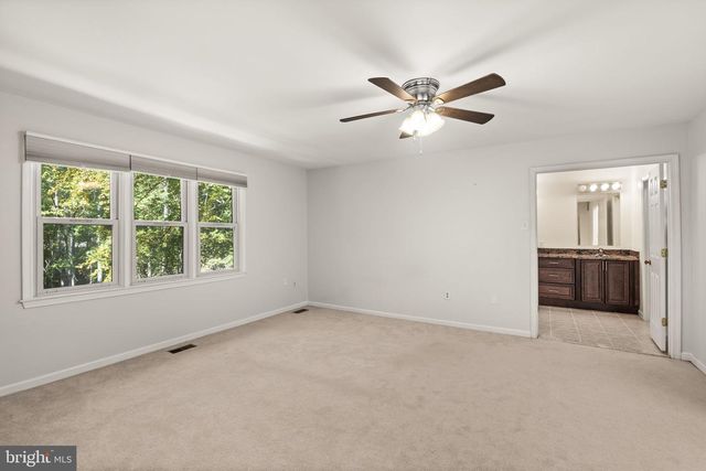 15978 COVE LN, Dumfries, VA 22025