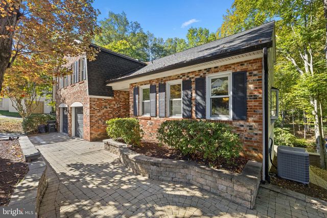 15978 COVE LN, Dumfries, VA 22025
