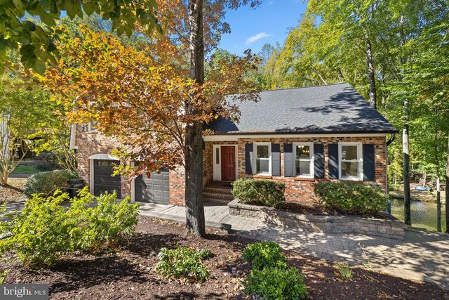 15978 COVE LN, Dumfries, VA 22025
