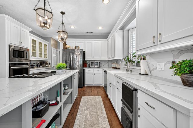 5911 Springton Lane, Spring, TX 77379