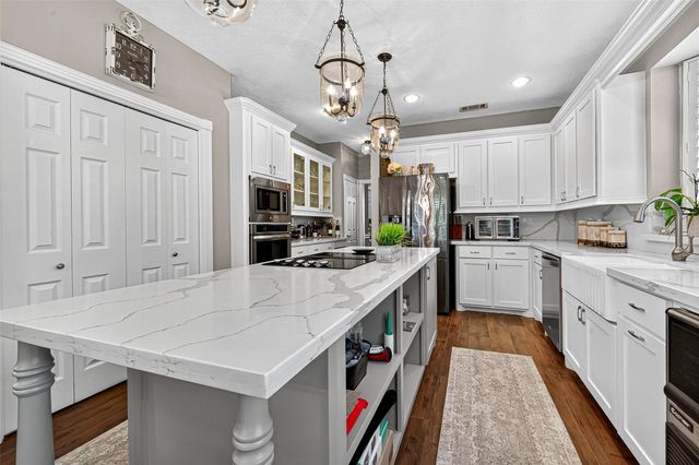 5911 Springton Lane, Spring, TX 77379