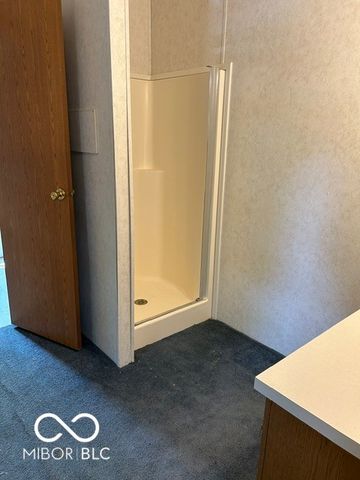 6117 Van Bibber Lake Estates, Greencastle, IN 46135