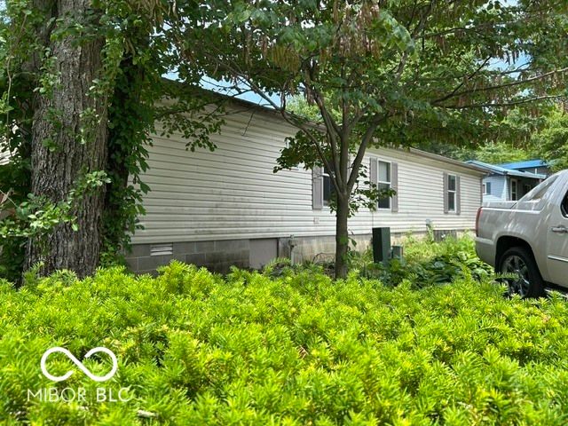6117 Van Bibber Lake Estates, Greencastle, IN 46135