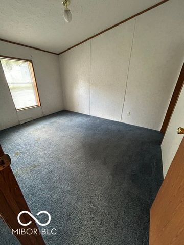 6117 Van Bibber Lake Estates, Greencastle, IN 46135