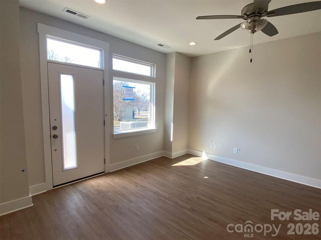 930 Callahan Street EQX1769, Charlotte, NC 28206