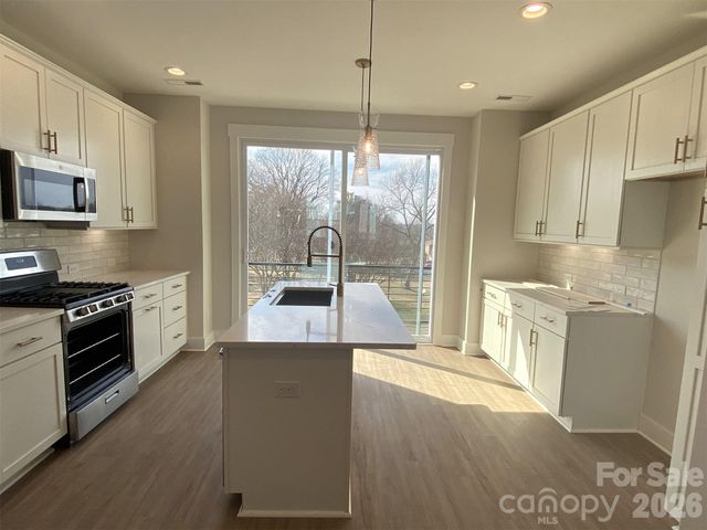 930 Callahan Street EQX1769, Charlotte, NC 28206