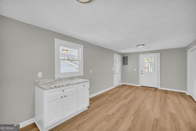 139 N Main Street, Watkinsville, GA 30677