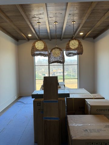 8106 Turning Point Dr, Brentwood, TN 37027