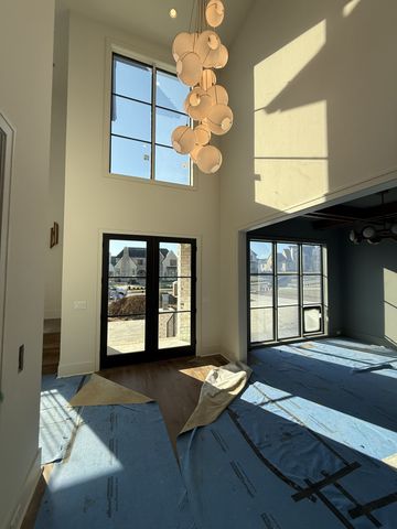 8106 Turning Point Dr, Brentwood, TN 37027