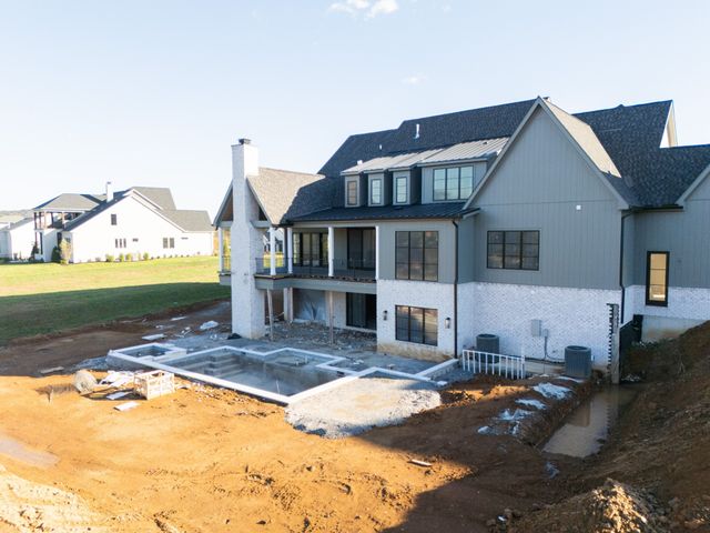 8106 Turning Point Dr, Brentwood, TN 37027