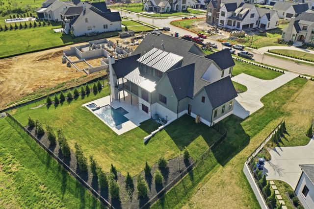 8106 Turning Point Dr, Brentwood, TN 37027