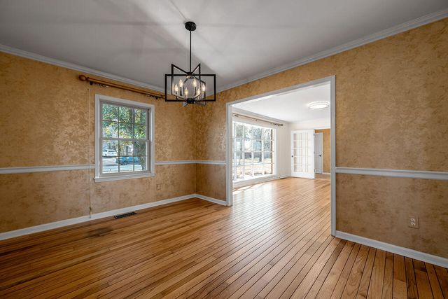 2934 Montavesta Road, Lexington, KY 40502