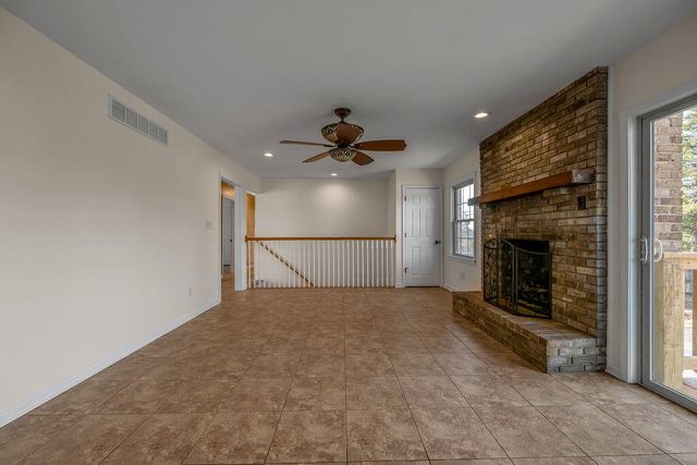 2934 Montavesta Road, Lexington, KY 40502