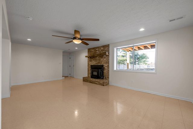 2934 Montavesta Road, Lexington, KY 40502