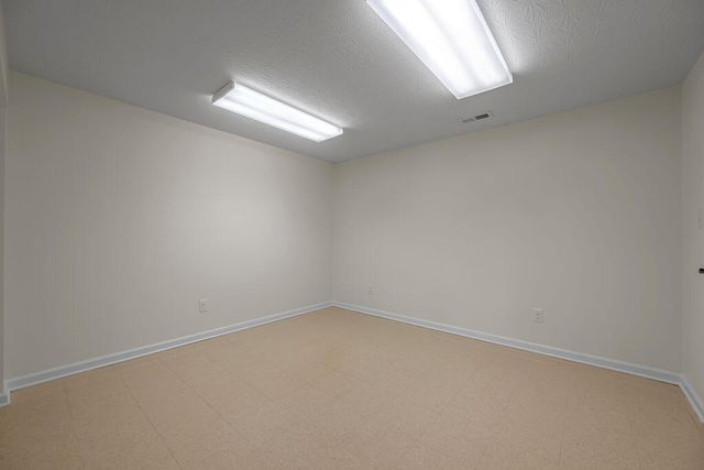 2934 Montavesta Road, Lexington, KY 40502