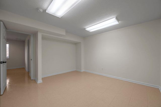 2934 Montavesta Road, Lexington, KY 40502