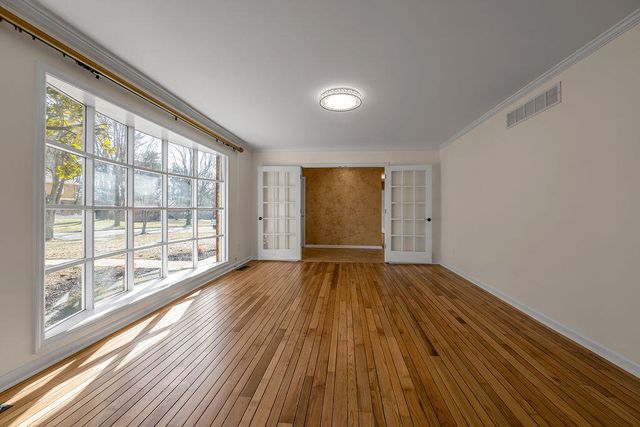 2934 Montavesta Road, Lexington, KY 40502