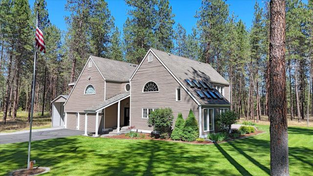 17016 N Saddle Hill Rd, Colbert, WA 99005