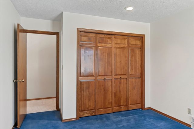 17016 N Saddle Hill Rd, Colbert, WA 99005