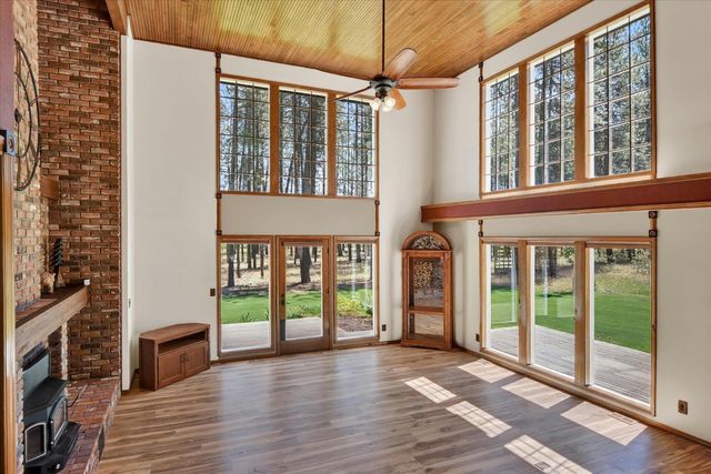 17016 N Saddle Hill Rd, Colbert, WA 99005