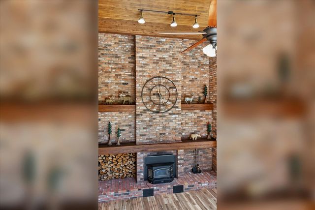 17016 N Saddle Hill Rd, Colbert, WA 99005