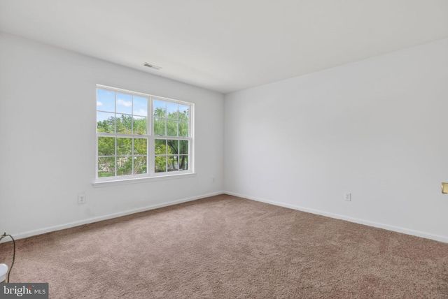 34 HILL FARM WAY, Woolwich Twp, NJ 08085