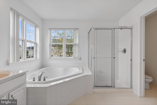 34 HILL FARM WAY, Woolwich Twp, NJ 08085