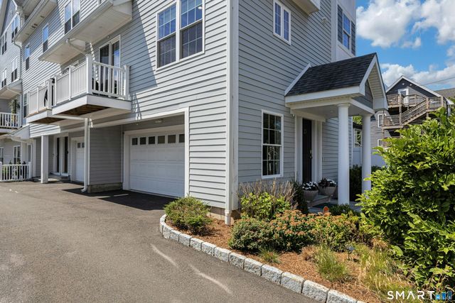 20 Third Street 23, Stamford, CT 06905