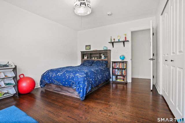 5 Spoke Drive, Woodbridge, CT 06525