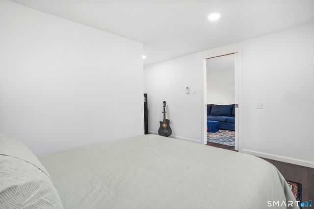 5 Spoke Drive, Woodbridge, CT 06525
