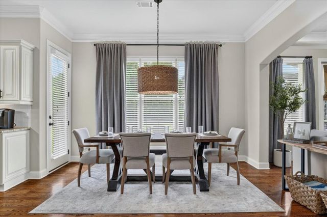 1332 KILMARNOCK Point NW, Kennesaw, GA 30152