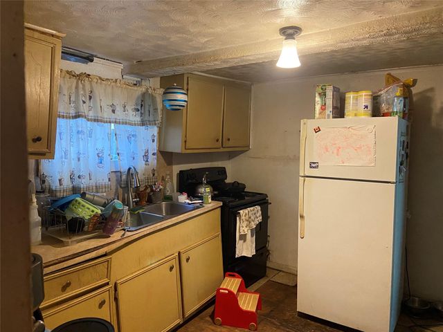 1307 34th Street, Galveston, TX 77550