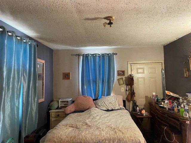 1307 34th Street, Galveston, TX 77550