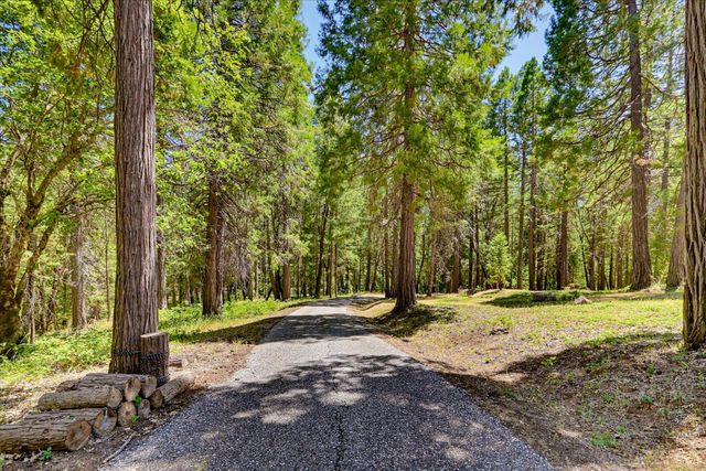 19720 Legacy Ln, Nevada City, CA 95959