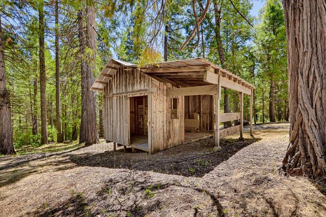 19720 Legacy Ln, Nevada City, CA 95959