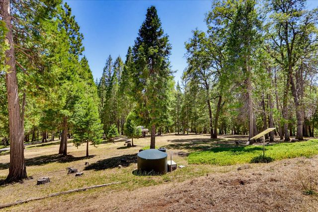 19720 Legacy Ln, Nevada City, CA 95959