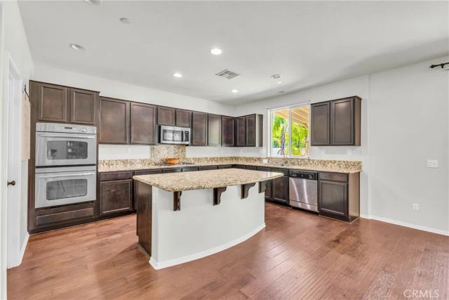 31928 Sewalt Court, Menifee, CA 92584