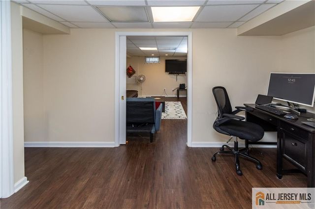 429 Edgeworth Street, Middlesex, NJ 08846