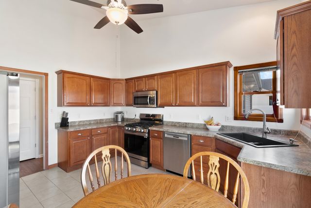 814 Seminole Drive, Lowell, IN 46356