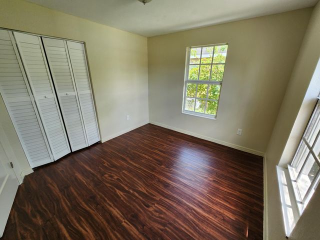 727 22nd Street B, West Palm Beach, FL 33407