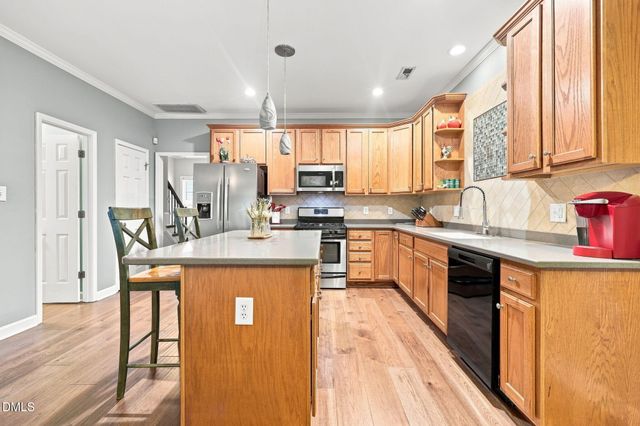 7304 Caversham Way, Raleigh, NC 27617