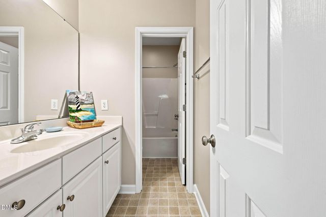 7304 Caversham Way, Raleigh, NC 27617