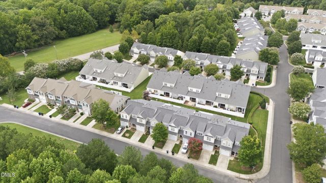 7304 Caversham Way, Raleigh, NC 27617