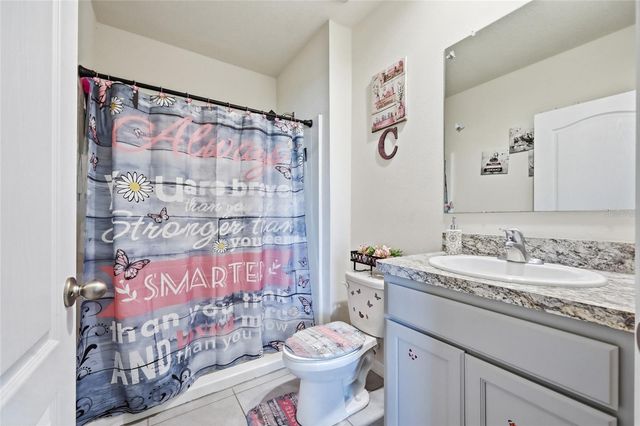 706 CHINOY ROAD, Davenport, FL 33837