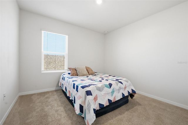 706 CHINOY ROAD, Davenport, FL 33837