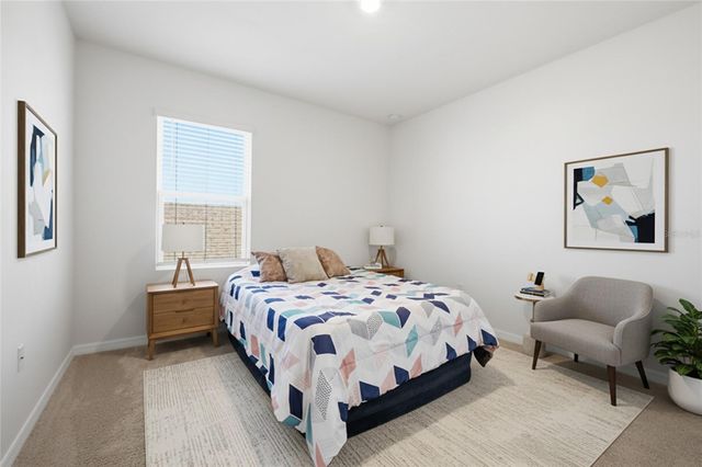 706 CHINOY ROAD, Davenport, FL 33837