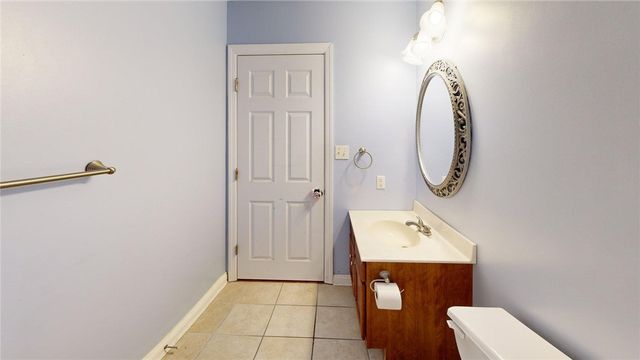 104 Whitetail Dr, Chippewa Twp, PA 15010