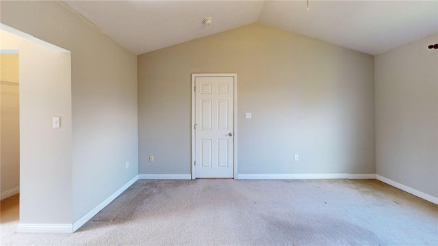 104 Whitetail Dr, Chippewa Twp, PA 15010